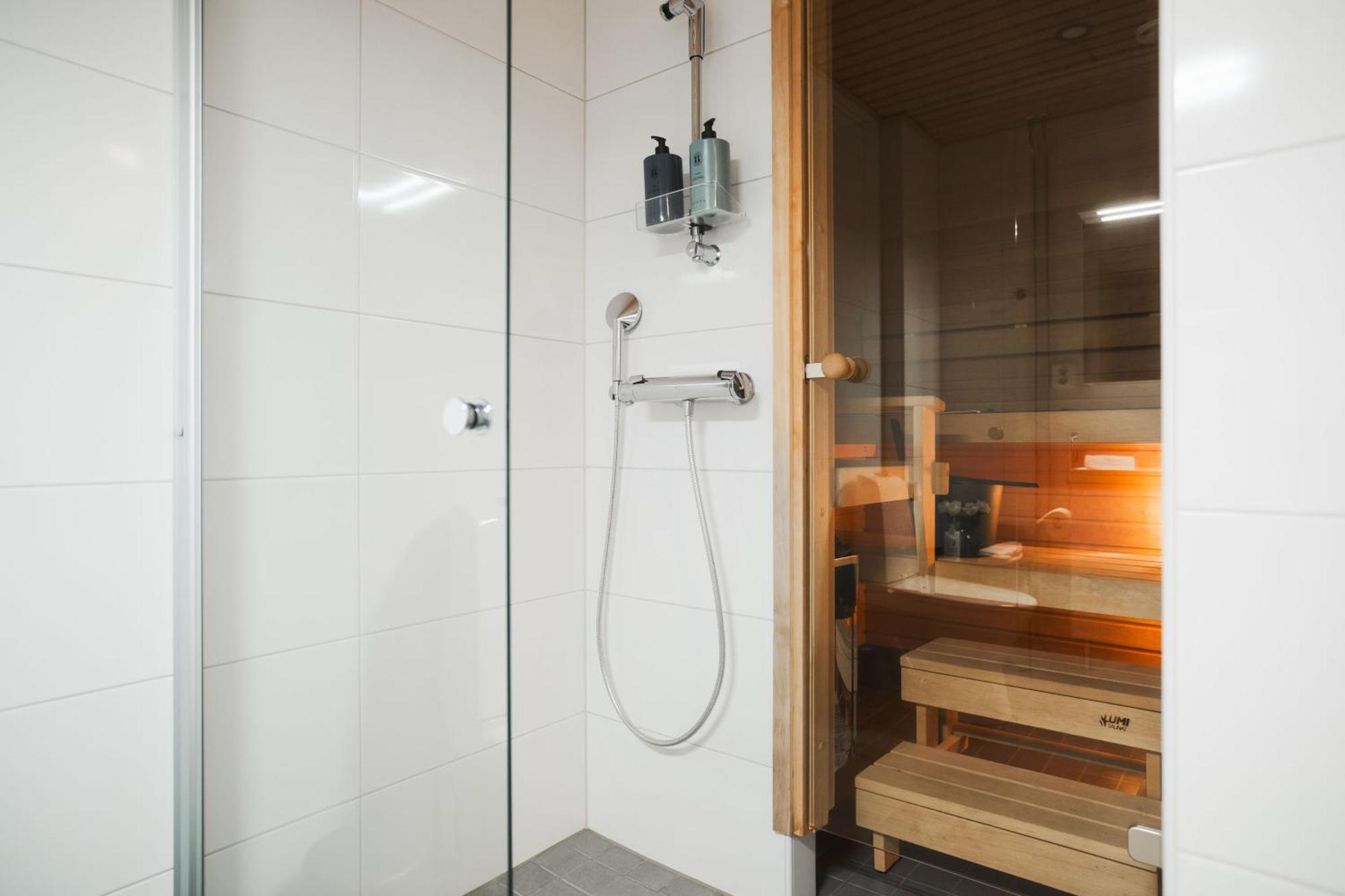 Cozy City Apartment With Sauna Рованиеми Екстериор снимка